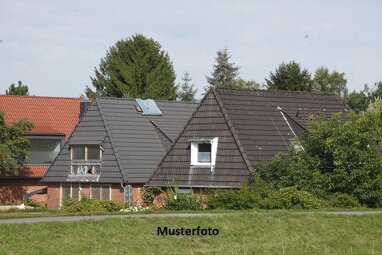 Einfamilienhaus zum Kauf Zwangsversteigerung 206.500 € 6 Zimmer 124 m² 1.618 m² Grundstück Worpswede Worpswede 27726