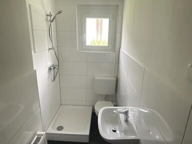 Wohnung zur Miete 379 € 3 Zimmer 50 m² EG Styrumer Straße 88 B Duisburg 47138