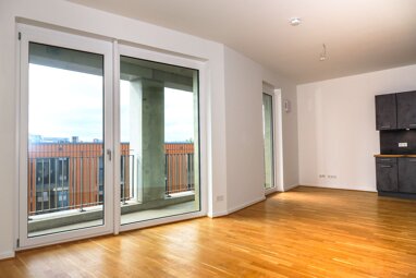 Wohnung zur Miete 700 € 2 Zimmer 52,1 m² 5. Geschoss Annenstraße 1 Seevorstadt-West (Sternplatz) Dresden 01067
