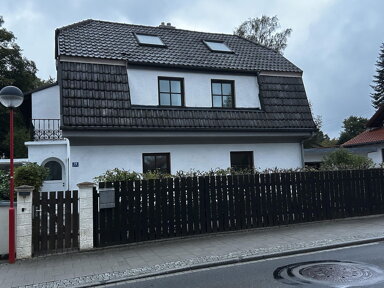 Doppelhaushälfte zum Kauf provisionsfrei 790.000 € 5 Zimmer 133 m² 228 m² Grundstück Münchner Str. 14 Oberhaching Oberhaching 82041