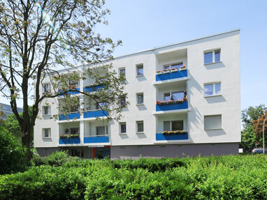 Wohnung zur Miete nur mit Wohnberechtigungsschein 433,77 € 2 Zimmer 52,8 m² 2. Geschoss Quäkerstr. 28 Reinickendorf Berlin 13403