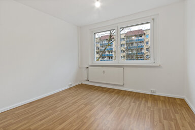 Wohnung zur Miete 415 € 3 Zimmer 59 m² 1. Geschoss Caspar-David-Friedrich-Straße 6 Südliche Neustadt Halle 06124