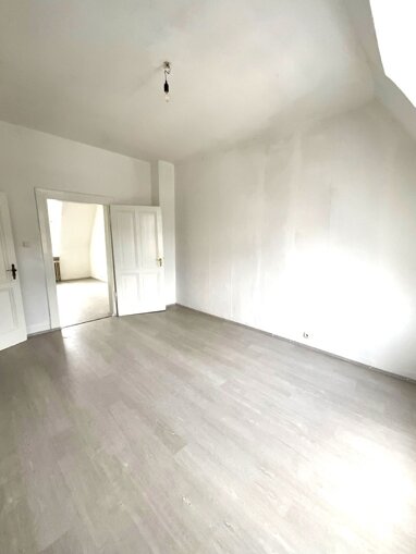Wohnung zum Kauf 109.000 € 4 Zimmer 85 m² Wichlinghausen - Nord Wuppertal 42277