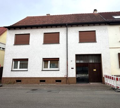 Mehrfamilienhaus zum Kauf 460.000 € 8 Zimmer 185 m² 582 m² Grundstück frei ab sofort Luisenstr. 22 Hockenheim 68766