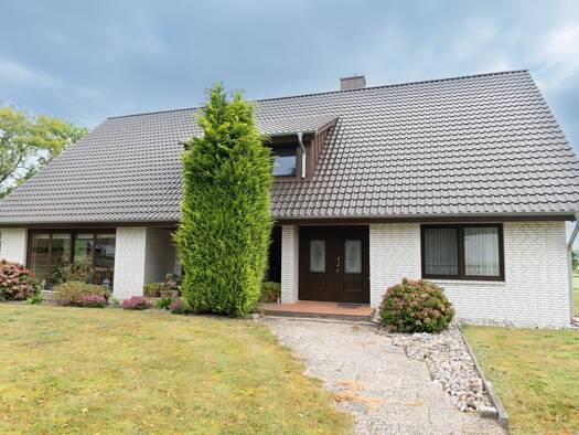 Wohnung zur Miete 280 € 1 Zimmer 32 m² frei ab sofort Warstade Hemmoor 21745