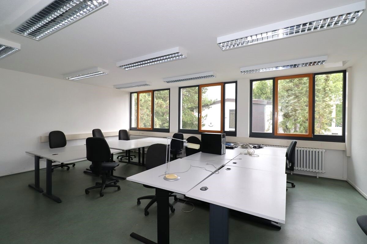 Bürofläche zur Miete 1.100 m²<br/>Bürofläche Von 156 m² bis 1.100 m²<br/>Teilbarkeit Alt-Tannenbusch Bonn 53119