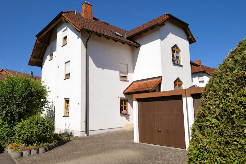 Wohnung zum Kauf 255.000 € 4,5 Zimmer 109 m²<br/>Wohnfläche Dörfles-Esbach 96487