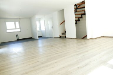 Doppelhaushälfte zum Kauf provisionsfrei 599.000 € 4 Zimmer 157 m² 231 m² Grundstück frei ab sofort Maulbronn Maulbronn 75433