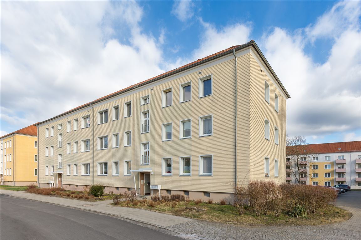 Wohnung zur Miete 305 € 2 Zimmer 50,2 m²<br/>Wohnfläche Otto-Hurraß Eck 1 Lauchhammer - Mitte Lauchhammer 01979