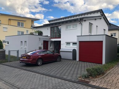 Haus zum Kauf 1.100.000 € 8 Zimmer 216 m² 468 m² Grundstück frei ab sofort Matthias-Wehr-Straße 19 Olewig 2 Trier 54295