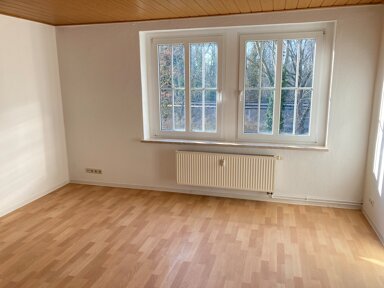 Wohnung zur Miete 325 € 3 Zimmer 64,9 m² 1. Geschoss Heinrich-Heine-Straße 9 Roßlau 220 Dessau-Roßlau 06862