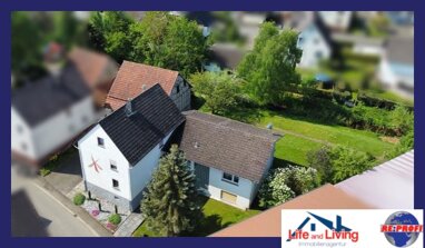 Mehrfamilienhaus zum Kauf 263.000 € 10 Zimmer 268 m² 6.889 m² Grundstück Ernst-Eimer-Str 6 Groß-Eichen Mücke 35325