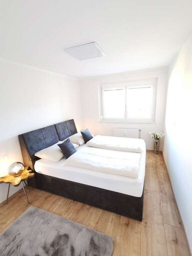 Studio zur Miete 511 € 2 Zimmer 42 m² frei ab sofort Flandernstraße 3 Pfersee - Nord Augsburg 86157