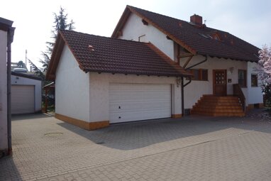 Mehrfamilienhaus zum Kauf 868.000 € 8 Zimmer 265 m² 1.650 m² Grundstück Lorsch 64653