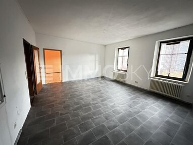 Mehrfamilienhaus zum Kauf 349.000 € 15 Zimmer 388 m² Grundstück Neuenhausen Grevenbroich 41517
