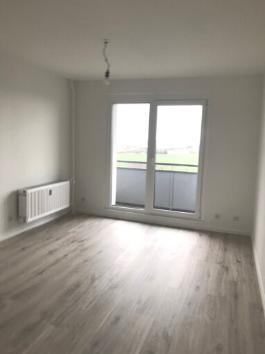 Wohnung zur Miete 420 € 4 Zimmer 77,3 m² 5. Geschoss Großenhain Großenhain 01558