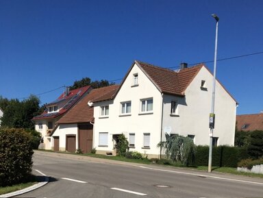 Haus zum Kauf provisionsfrei 143.000 € 6 Zimmer 132 m² 789 m² Grundstück frei ab sofort Hauptstrasse 40 Mahlstetten 78601