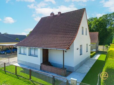 Einfamilienhaus zum Kauf 197.000 € 3 Zimmer 110 m² 1.290 m² Grundstück Am Großen Bruch / Hamersleben 39393