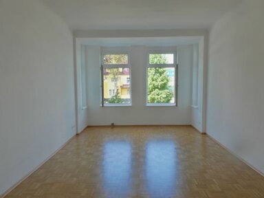 Wohnung zur Miete 486 € 3 Zimmer 79,1 m² 1. Geschoss frei ab sofort Fichtestraße 28 Fichtestraße / Ambrosiusplatz Magdeburg 39112