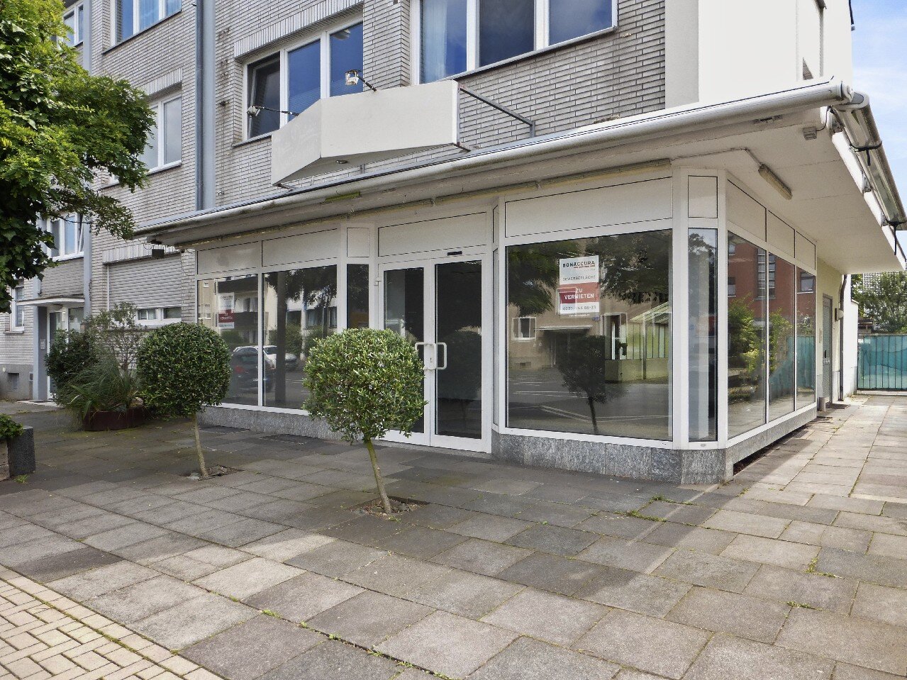 Laden zur Miete 1.250 € 1 Zimmer 75 m²<br/>Verkaufsfläche Neu-Duisdorf Bonn 53123