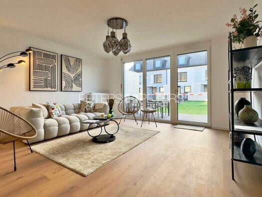 Reihenmittelhaus zur Miete - Erstbezug 1.990 € 5 Zimmer 145 m² 152 m² Grundstück Dinkelstieg 1b Geesthacht 21502