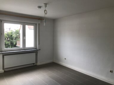 Wohnung zur Miete 490 € 2 Zimmer 43 m² Hochheim Hochheim 65239