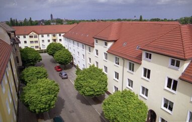 Wohnung zur Miete 490 € 3 Zimmer 70 m² 2. Geschoss Rudolf-Wolf-Straße 13 Helmholtzstraße Magdeburg 39112