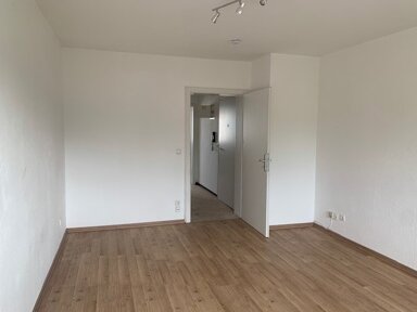 Studio zur Miete 300 € 1 Zimmer 31 m² 4. Geschoss Erlenstr. / Messeplatz Kaiserslautern 67655