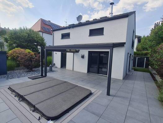 Einfamilienhaus zum Kauf 825.000 € 5 Zimmer 164,1 m² 412 m² Grundstück frei ab sofort Zirndorf 90513