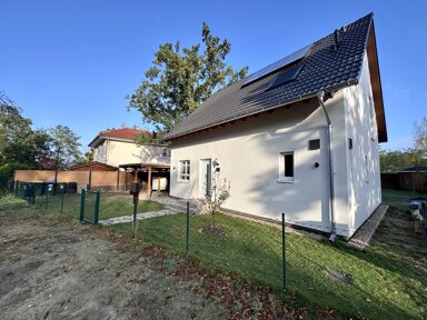 Einfamilienhaus zum Kauf 380.000 € 5 Zimmer 126,1 m² 605 m² Grundstück Sachsenhausen Oranienburg 16515