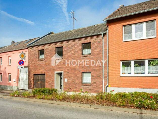 Reihenmittelhaus zum Kauf 149.000 € 5 Zimmer 95 m² 240 m² Grundstück frei ab sofort Niederzier 52382