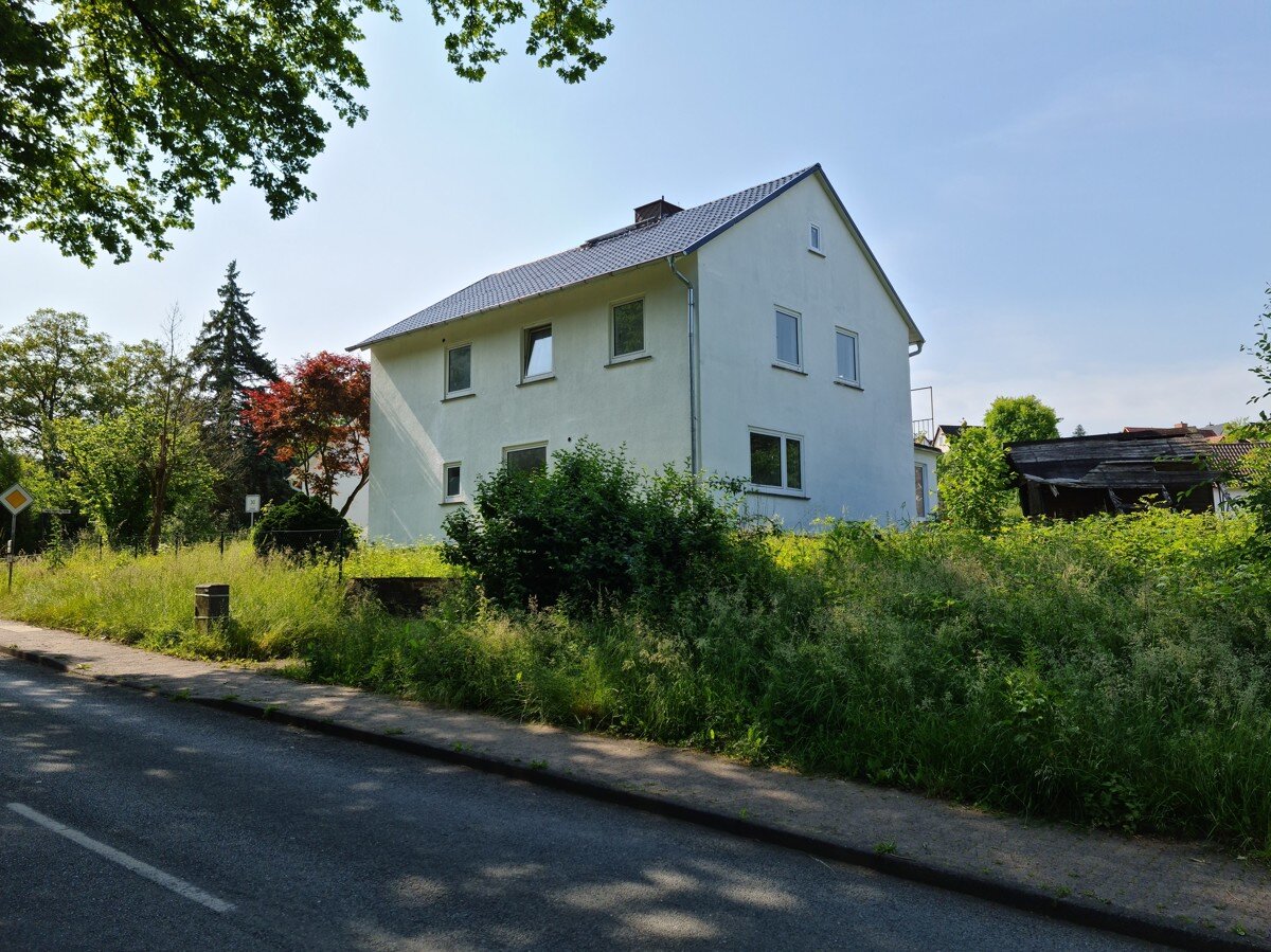 Mehrfamilienhaus zum Kauf 279.000 € 11 Zimmer 224 m²<br/>Wohnfläche 1.068 m²<br/>Grundstück Helmarshausen Bad Karlshafen 34385