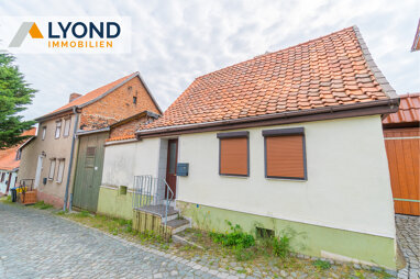 Reihenmittelhaus zum Kauf 78.000 € 6 Zimmer 244,3 m² 625 m² Grundstück Gernrode Gernrode / Mägdesprung 06485