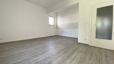 Wohnung zur Miete 395 € 1 Zimmer 49 m² 3. Geschoss Neustr. 65 Bergborbeck Essen 45355