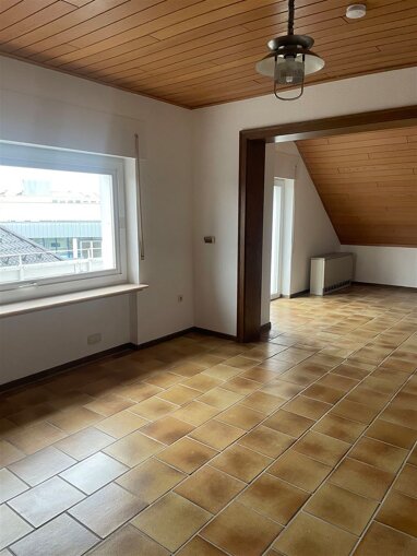 Wohnung zur Miete 560 € 3 Zimmer 91,8 m² Siegershäuser Straße 9 Hessisch Lichtenau Hessisch Lichtenau 37235