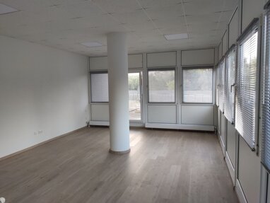 Bürogebäude zur Miete 390 € 60,2 m² Bürofläche Leipziger Straße 19 Grana Grana 06712