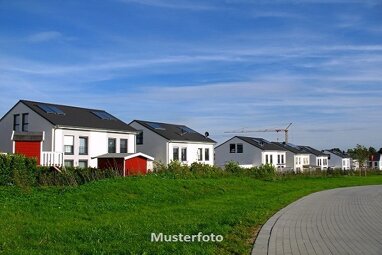 Einfamilienhaus zum Kauf Zwangsversteigerung 280.000 € 4 Zimmer 141 m² 500 m² Grundstück Weener Weener 26826