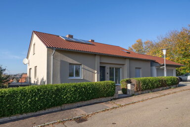 Einfamilienhaus zur Miete 1.600 € 7 Zimmer 250 m² 1.096 m² Grundstück frei ab 31.01.2025 Wemding Wemding 86650