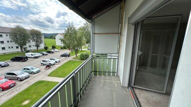 Wohnung zur Miete 862,08 € 5 Zimmer 89,8 m² 2. Geschoss frei ab 01.10.2024 Am Flugfeld 26 Oberbeuren Kaufbeuren 87600