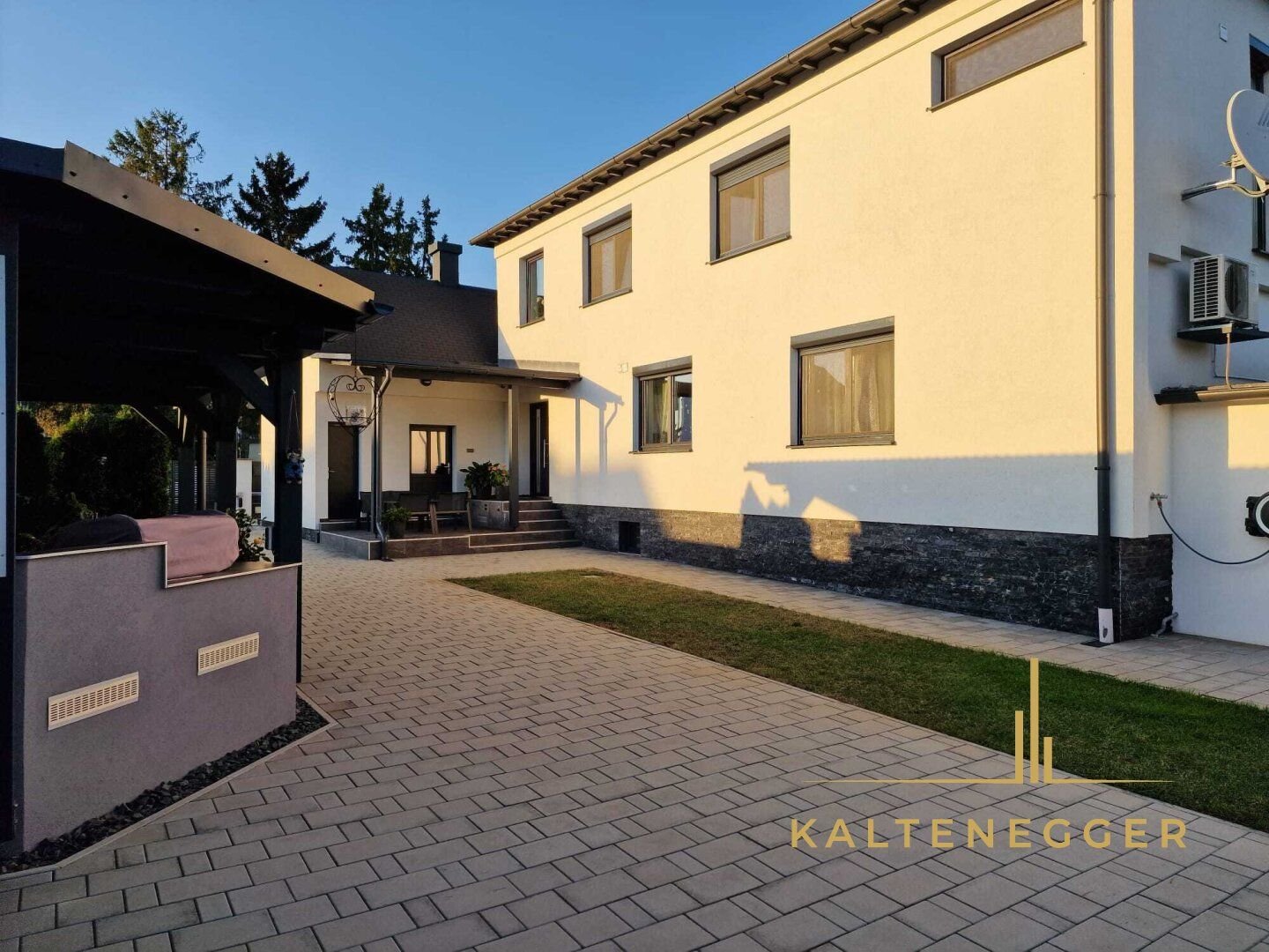 Haus zum Kauf 529.990 € 177 m²<br/>Wohnfläche 498 m²<br/>Grundstück Wiener Neustadt 2700