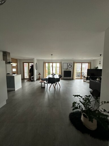 Wohnung zur Miete 1.180 € 2,5 Zimmer 90 m² Pliezhausen Pliezhausen 72124