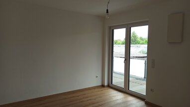 Wohnung zur Miete 1.180 € 4 Zimmer 107,4 m² 1. Geschoss Gärtnerstraße Köfering Köfering 93096
