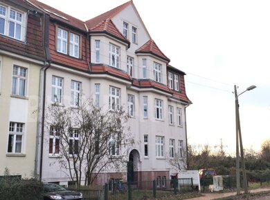 Wohnung zur Miete 670 € 2 Zimmer 77,1 m² 4. Geschoss frei ab 01.05.2025 Hans-Fallada-Straße 12 Innenstadt Greifswald 17489