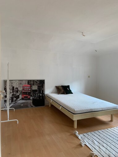 WG-Zimmer zur Miete 520 € 23 m² frei ab sofort Nordend - West Frankfurt am Main 60318