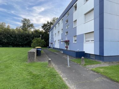 Wohnung zum Kauf provisionsfrei 109.000 € 2,5 Zimmer 69 m² EG Von Stauffenberg-Straße 43 Südstadt Grevenbroich 41515