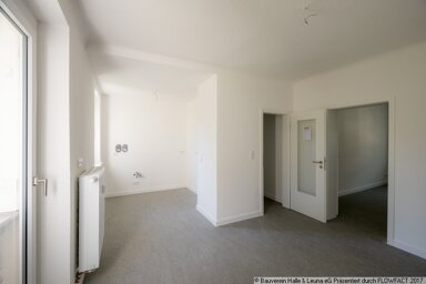 Wohnung zur Miete 416 € 3 Zimmer 57,8 m² 2. Geschoss Martin-Luther-Straße 2 Bitterfeld Bitterfeld 06749