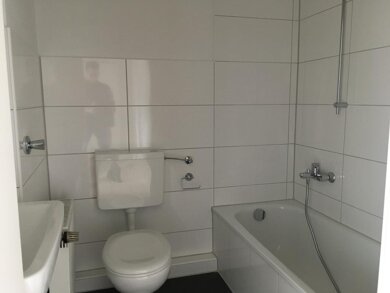 Wohnung zur Miete 669 € 3 Zimmer 67 m² EG frei ab sofort Am Beekerkamp 75 Lürrip Mönchengladbach 41065