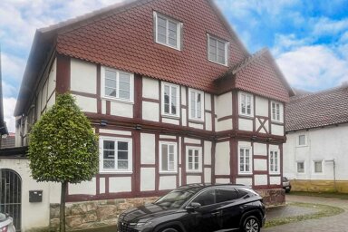 Mehrfamilienhaus zum Kauf 299.000 € 11 Zimmer 376,1 m² 586,1 m² Grundstück Volkmarsen Volkmarsen 34471