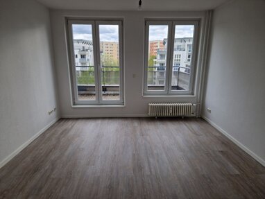 Wohnung zur Miete 1.269 € 4 Zimmer 95,5 m² Erdgeschoss Simon-Bolivar-Straße 18 Alt-Hohenschönhausen Berlin 13055