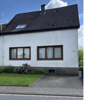 Wohnung zum Kauf provisionsfrei 130.000 € 6 Zimmer 138 m² 2. Geschoss frei ab sofort Eichenlaubstr. 21 Konfeld Weiskirchen 66709